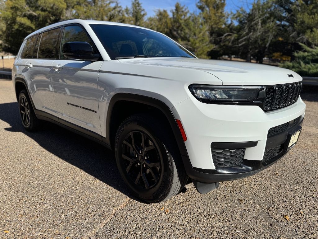 Used 2024 Jeep Grand Cherokee L Altitude Sport Utility