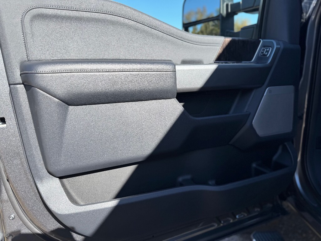 2026 Ford F-350 Super Duty Lariat - Photo 12