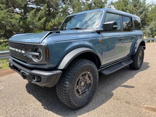 2025 Ford Bronco Badlands SUV