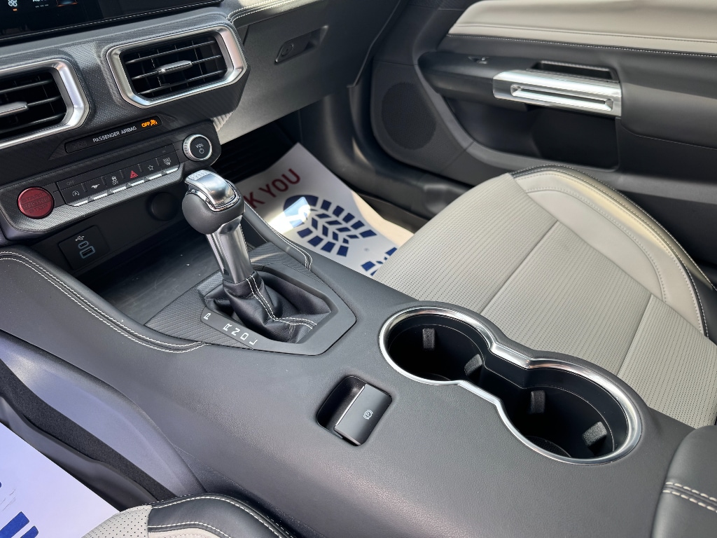 2026 Ford Mustang EcoBoost Premium - Photo 17