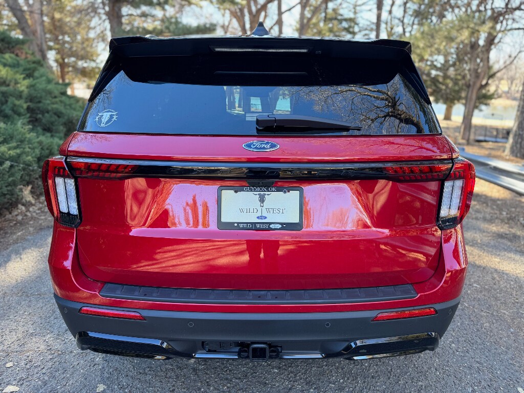 2026 Ford Explorer ST-Line - Photo 6