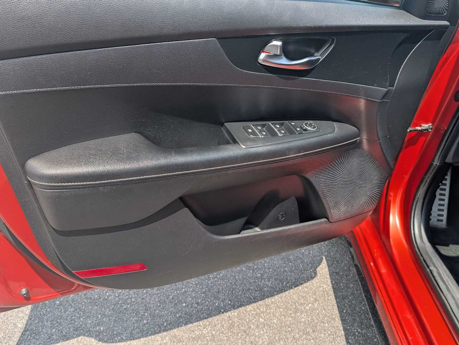 2022 Kia FORTE GT-Line - Photo 7