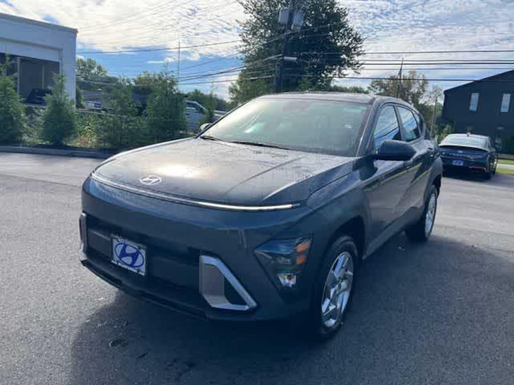 New 2027 Hyundai Kona SE SUV