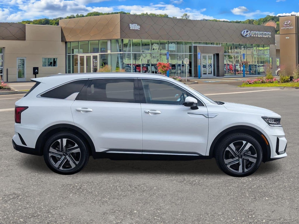 Used 2023 Kia Sorento Hybrid EX SUV