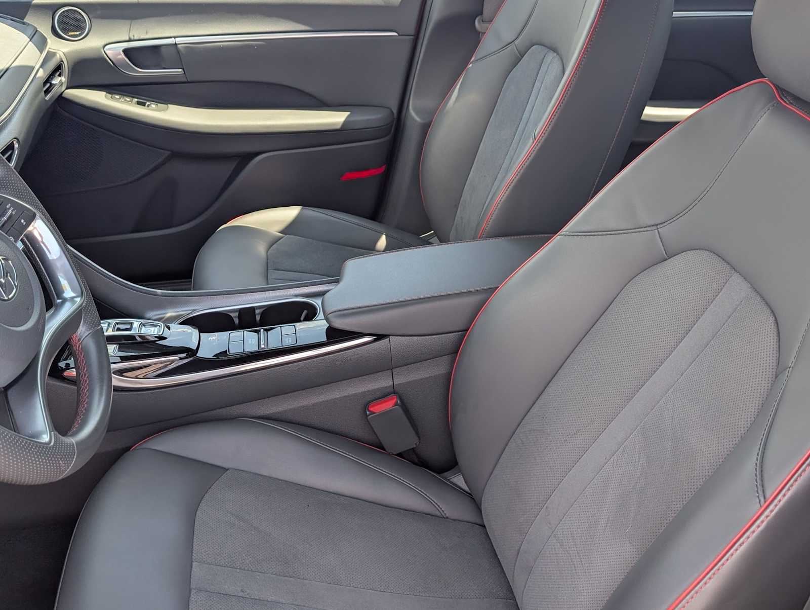 2021 Hyundai Sonata SEL Plus - Photo 13