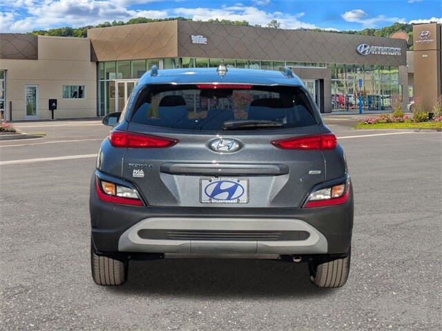 2022 Hyundai Kona N Line SEL photo 2