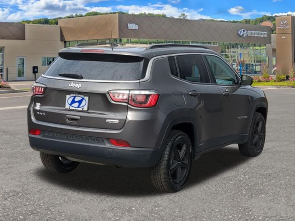 Used 2019 Jeep Compass Latitude SUV