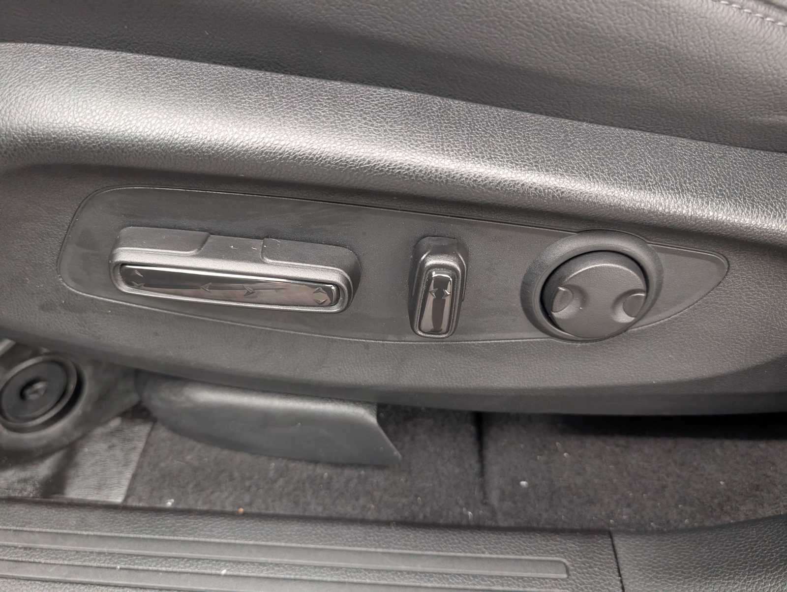 2024 Honda CR-V EX-L - Photo 14