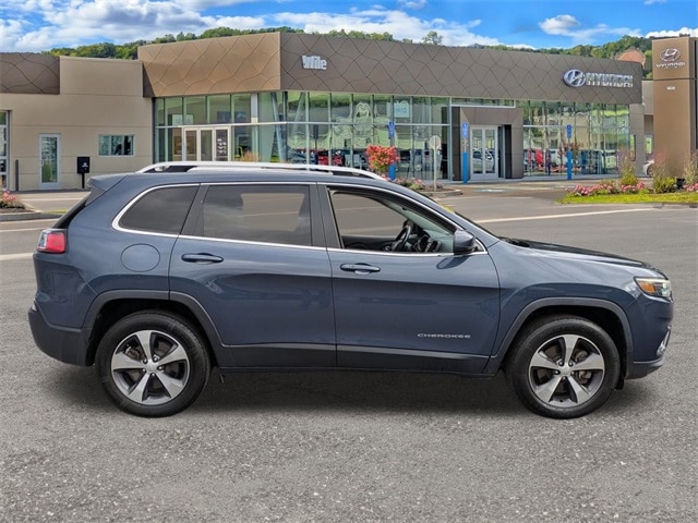 Used 2020 Jeep Cherokee Limited with VIN 1C4PJMDX1LD615695 for sale in Windham, CT