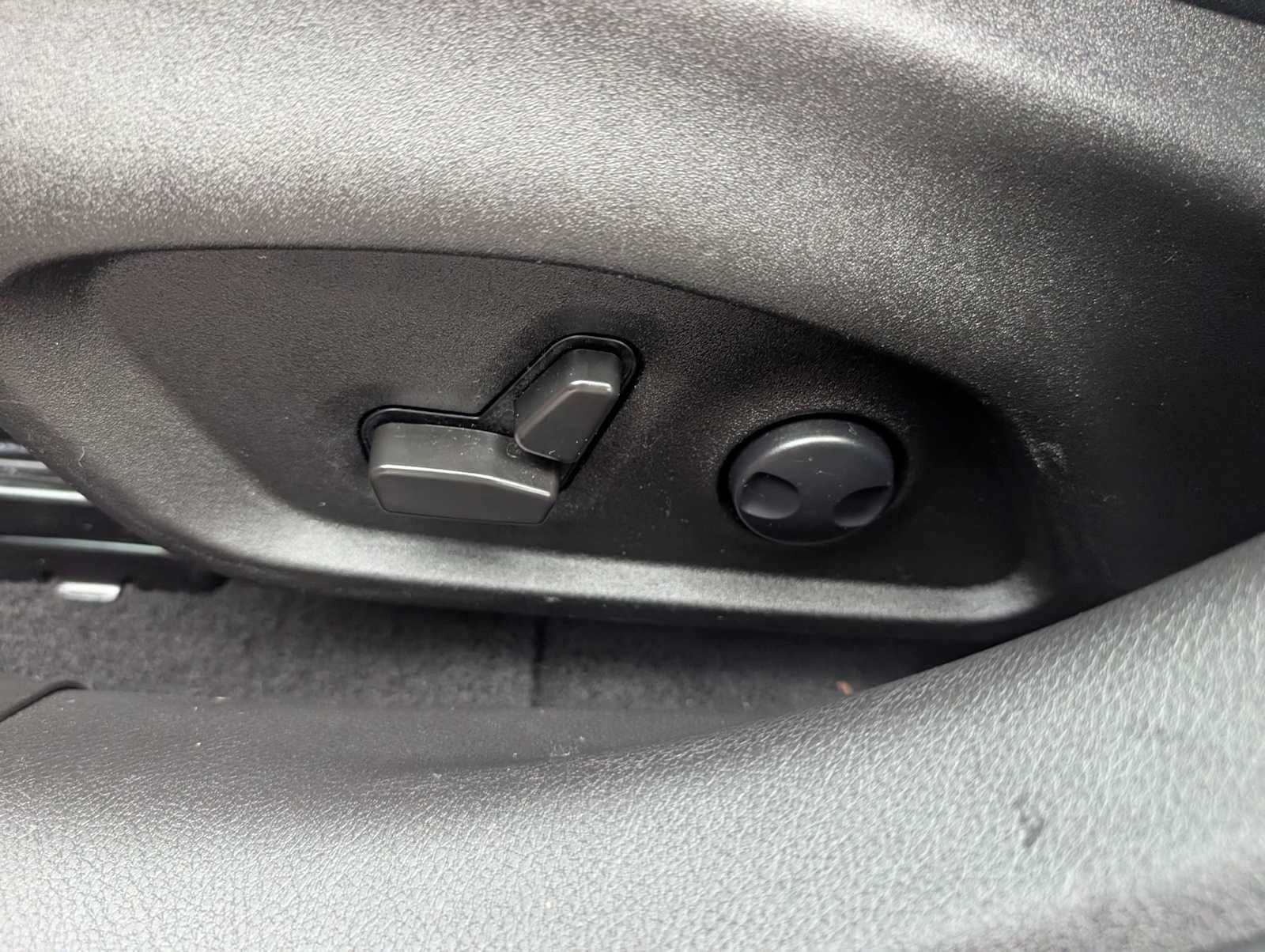 2022 Jeep Renegade Latitude - Photo 14