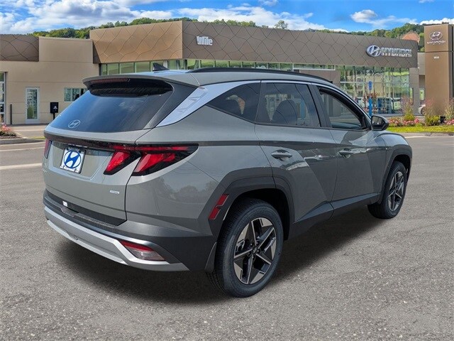 2025 Hyundai Tucson SEL photo 3