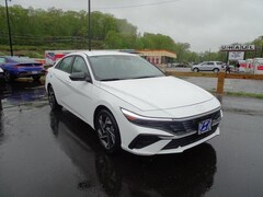 2025 Hyundai Elantra Hybrid SEL Sport Sedan