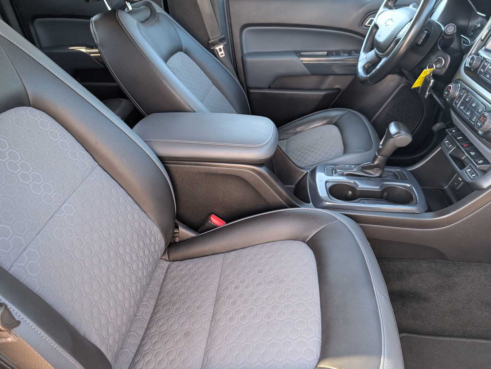 2018 Chevrolet Colorado Z71 - Photo 29