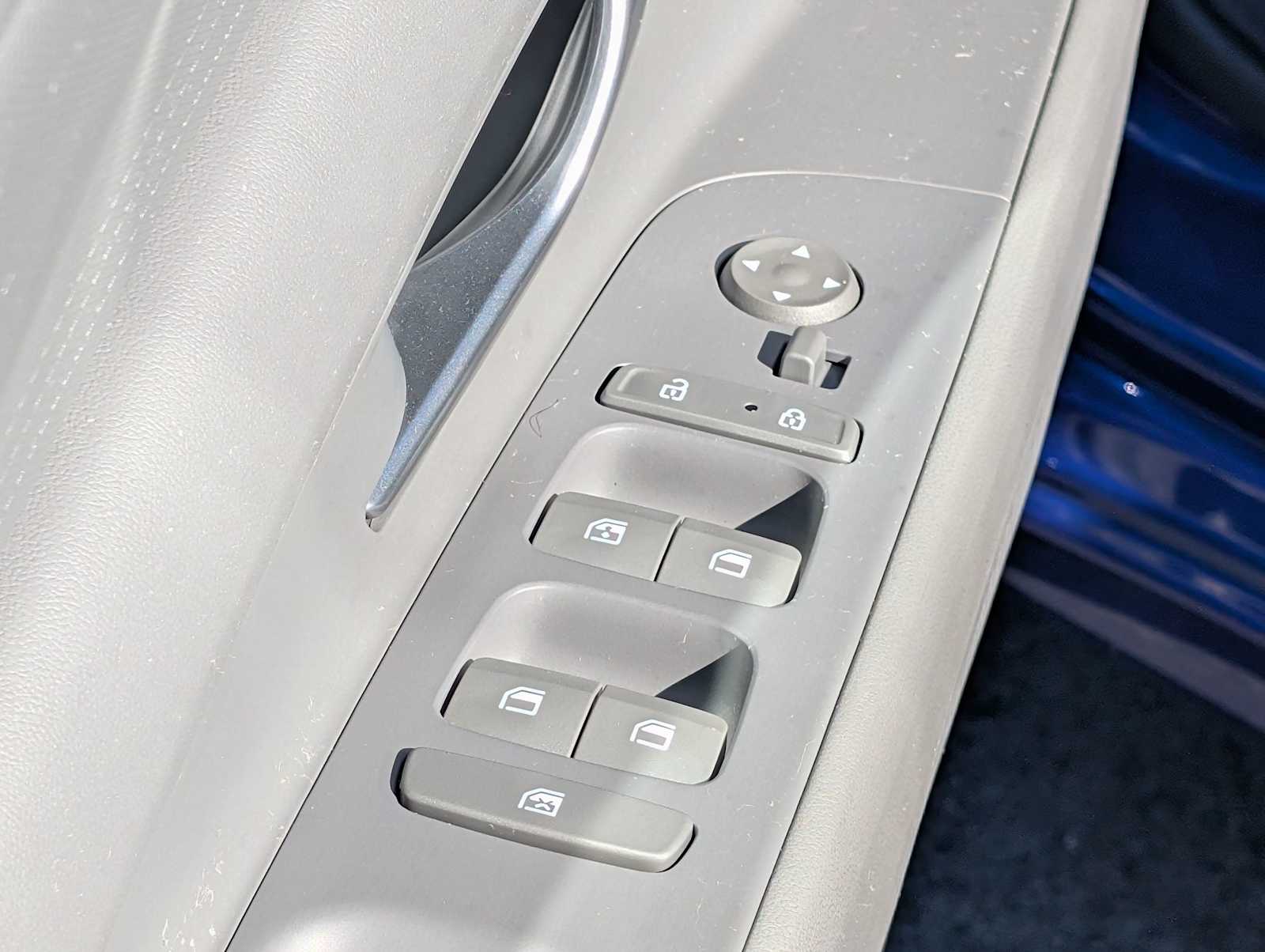 2022 Hyundai Elantra SEL - Photo 10