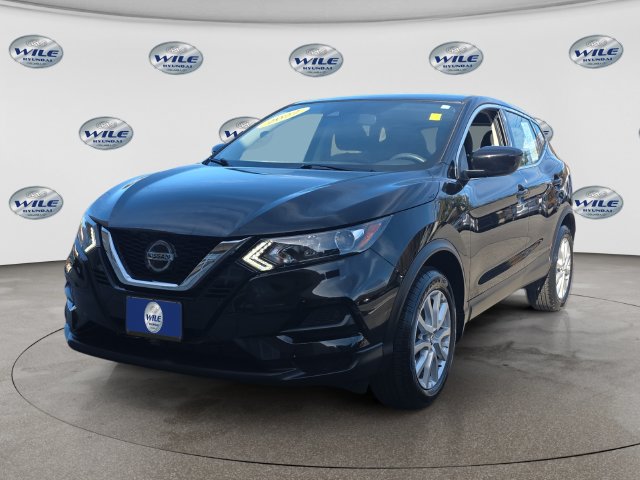 2022 Nissan Rogue Sport S