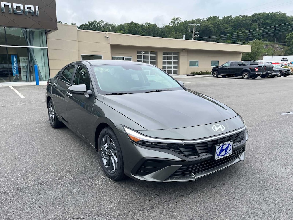 New 2026 Hyundai Elantra Hybrid Blue Sedan