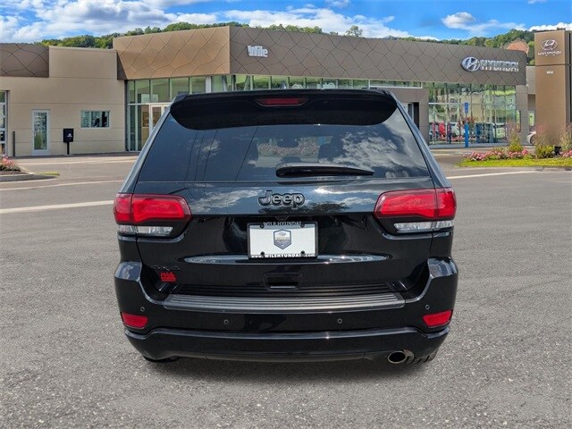 2022 Jeep Cherokee Laredo X photo 3