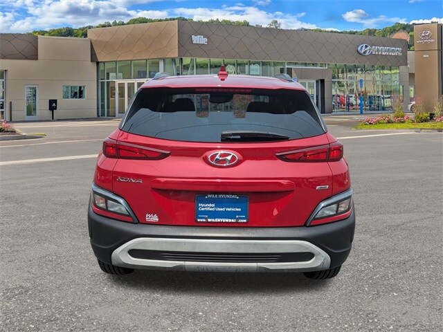 2022 Hyundai Kona SEL photo 4