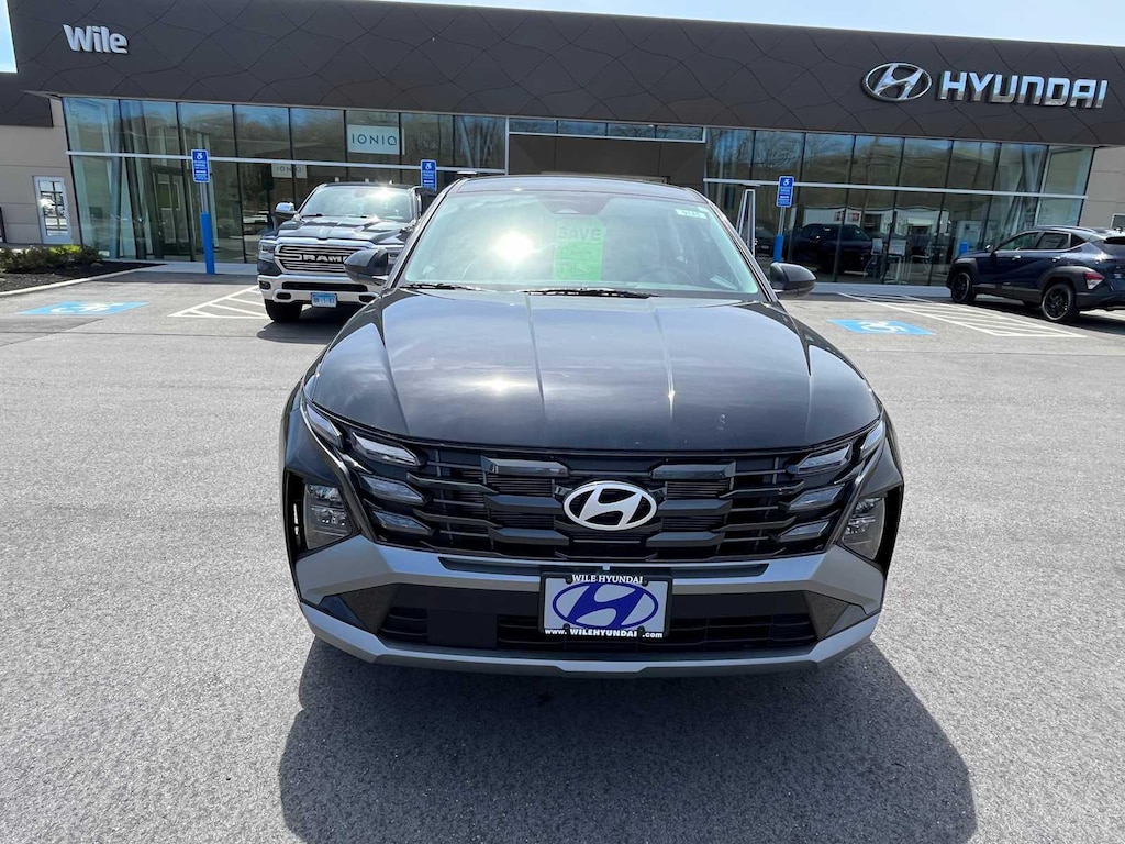 New 2026 Hyundai Tucson SE AWD SUV