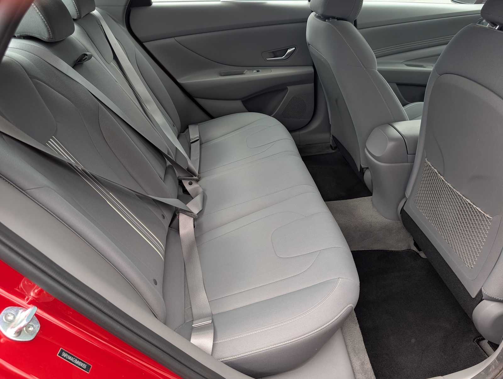2021 Hyundai Elantra SEL - Photo 28
