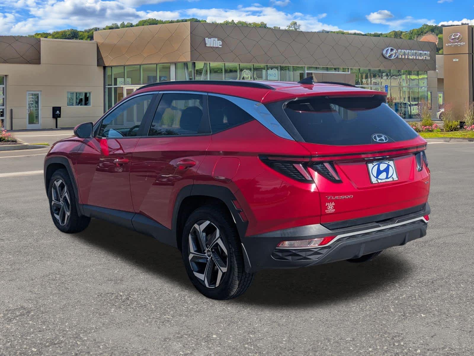 View vehicle photo 5