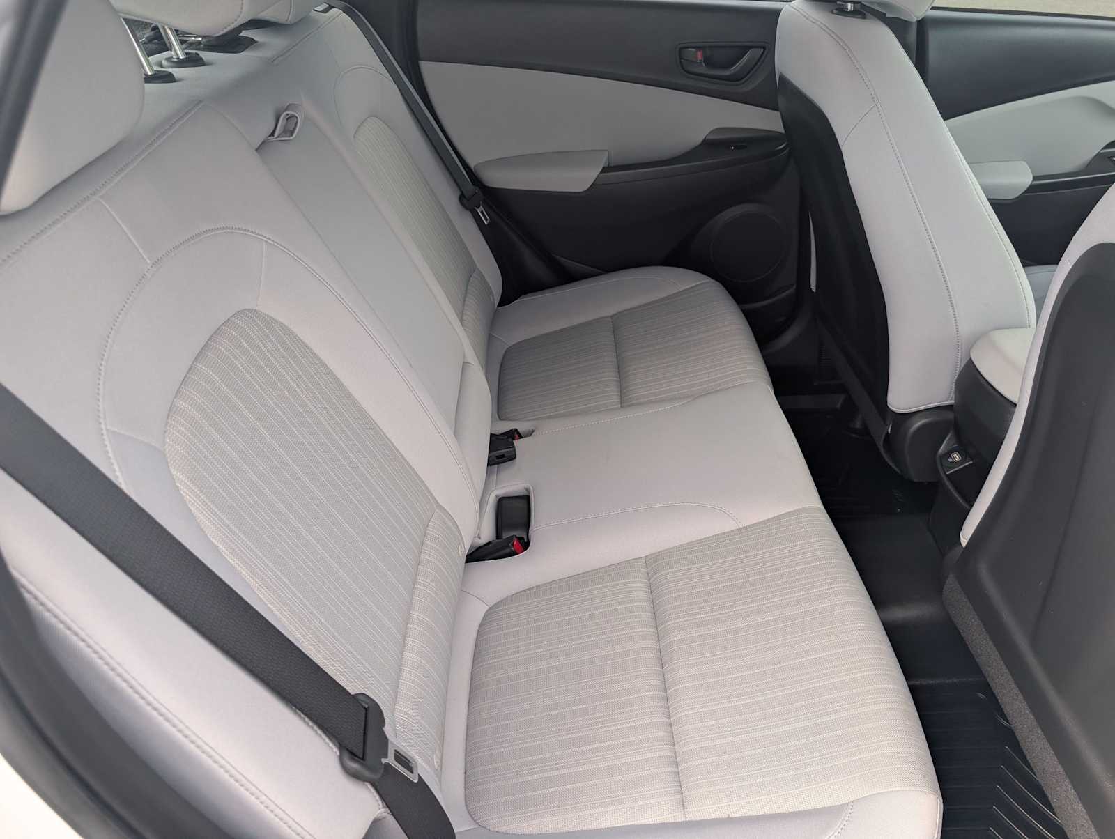 2023 Hyundai Kona SEL - Photo 28