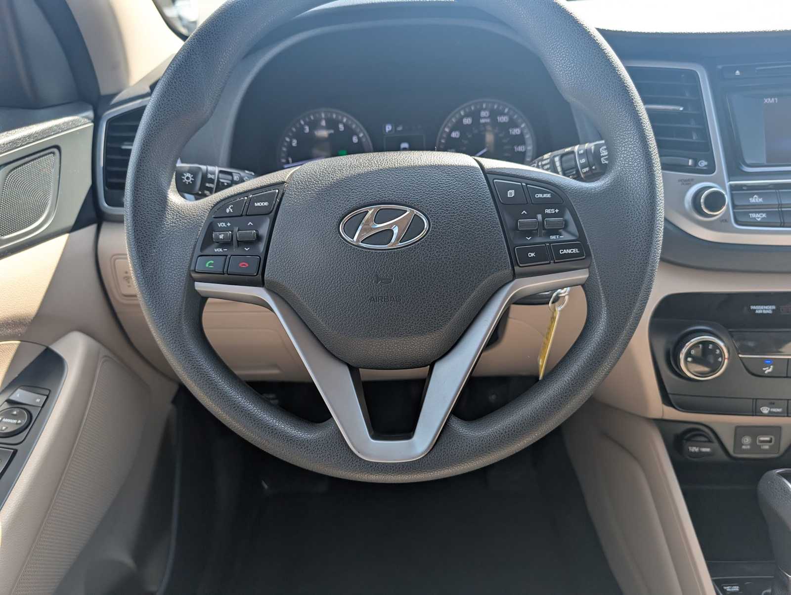 2017 Hyundai Tucson SE - Photo 17