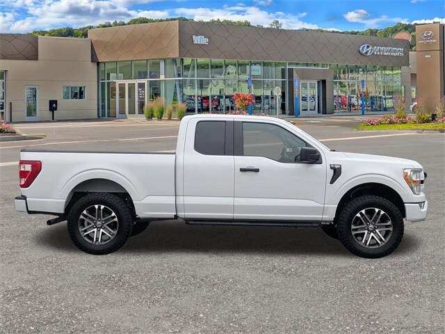 2021 Ford F-150 XL photo 2