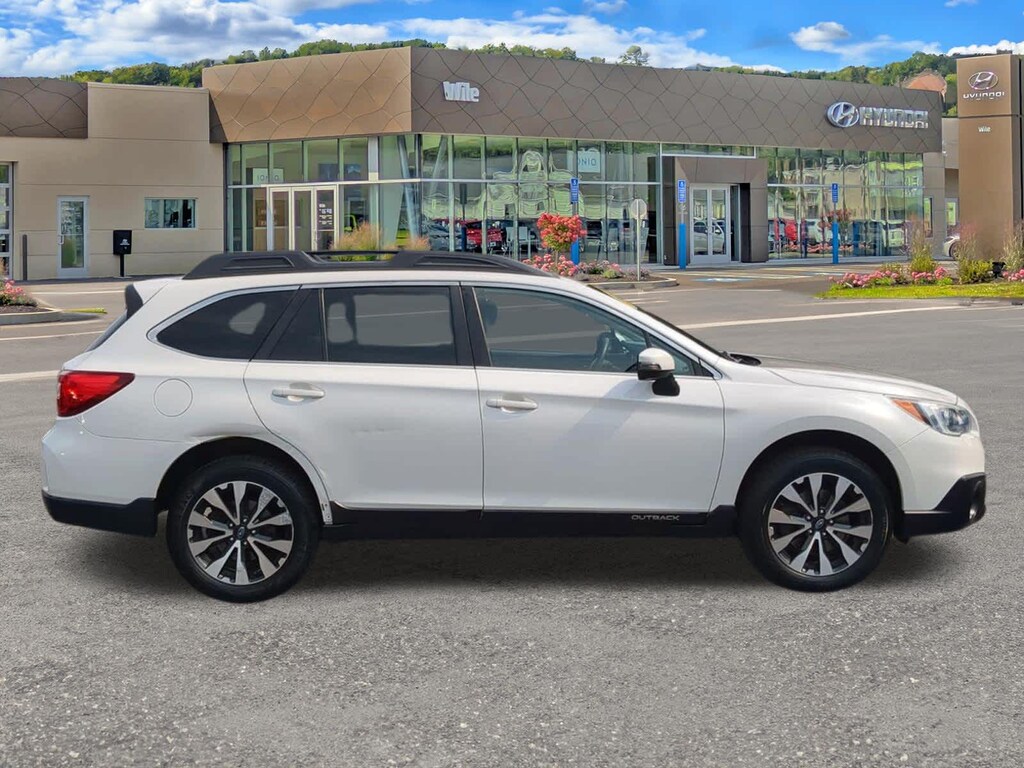 Used 2017 Subaru Outback Limited SUV