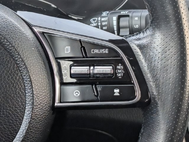 2023 Kia Seltos SX - Photo 18