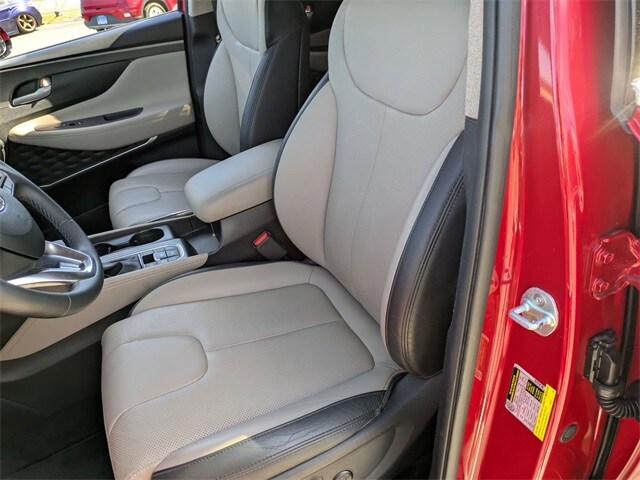 2020 Hyundai Santa Fe Limited photo 2