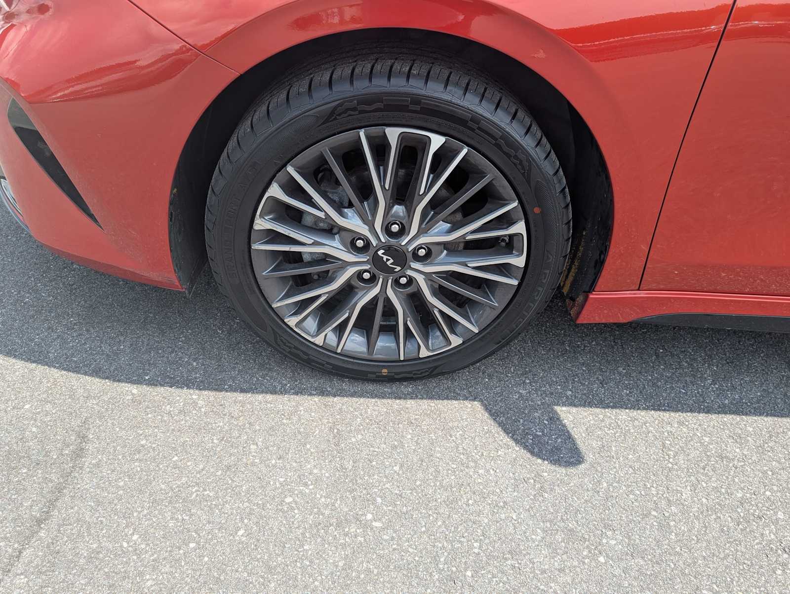 2022 Kia FORTE GT-Line - Photo 6