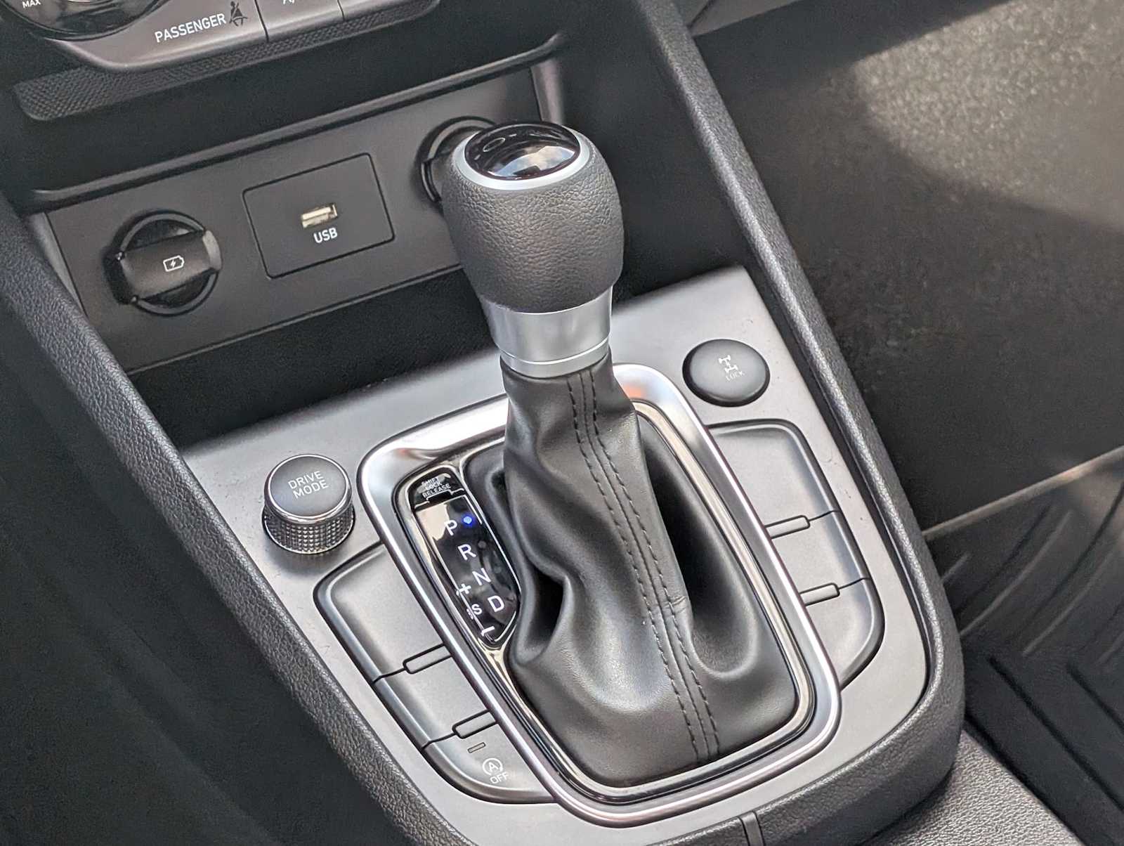 2023 Hyundai Kona SEL - Photo 26