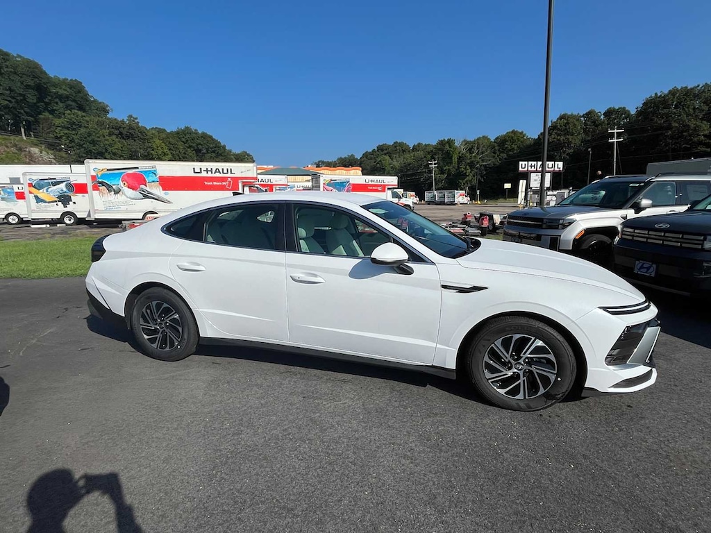 New 2026 Hyundai Sonata Hybrid Blue Sedan