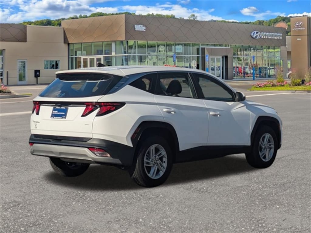 Certified 2025 Hyundai Tucson SE SUV