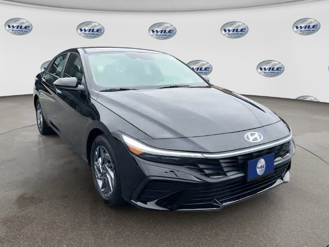 2026 Hyundai Elantra Blue