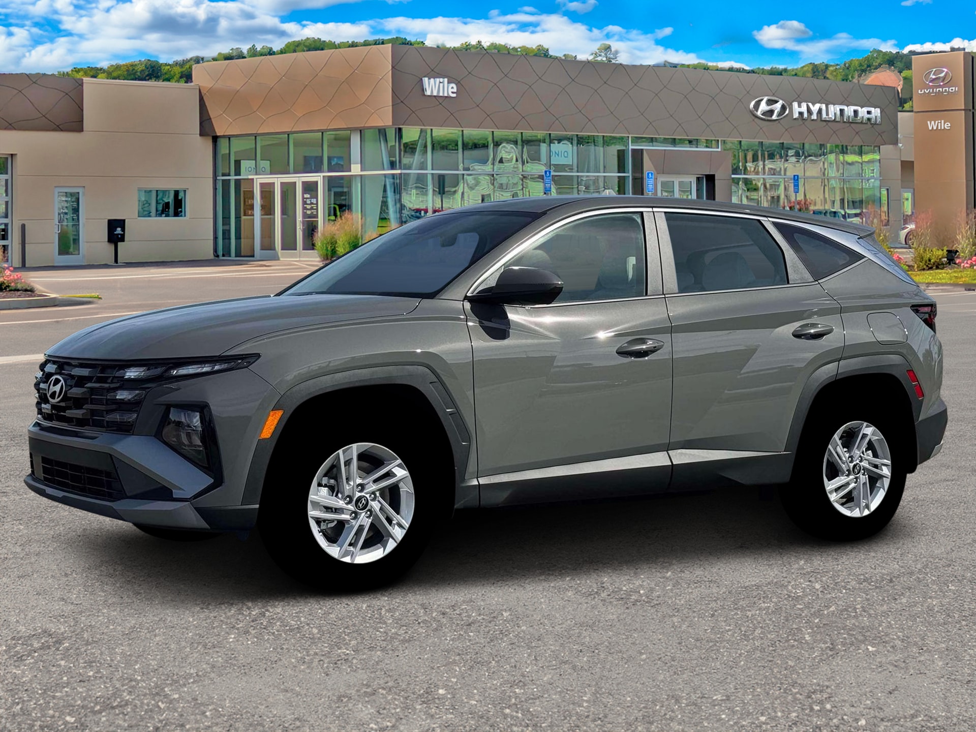View vehicle photo 2