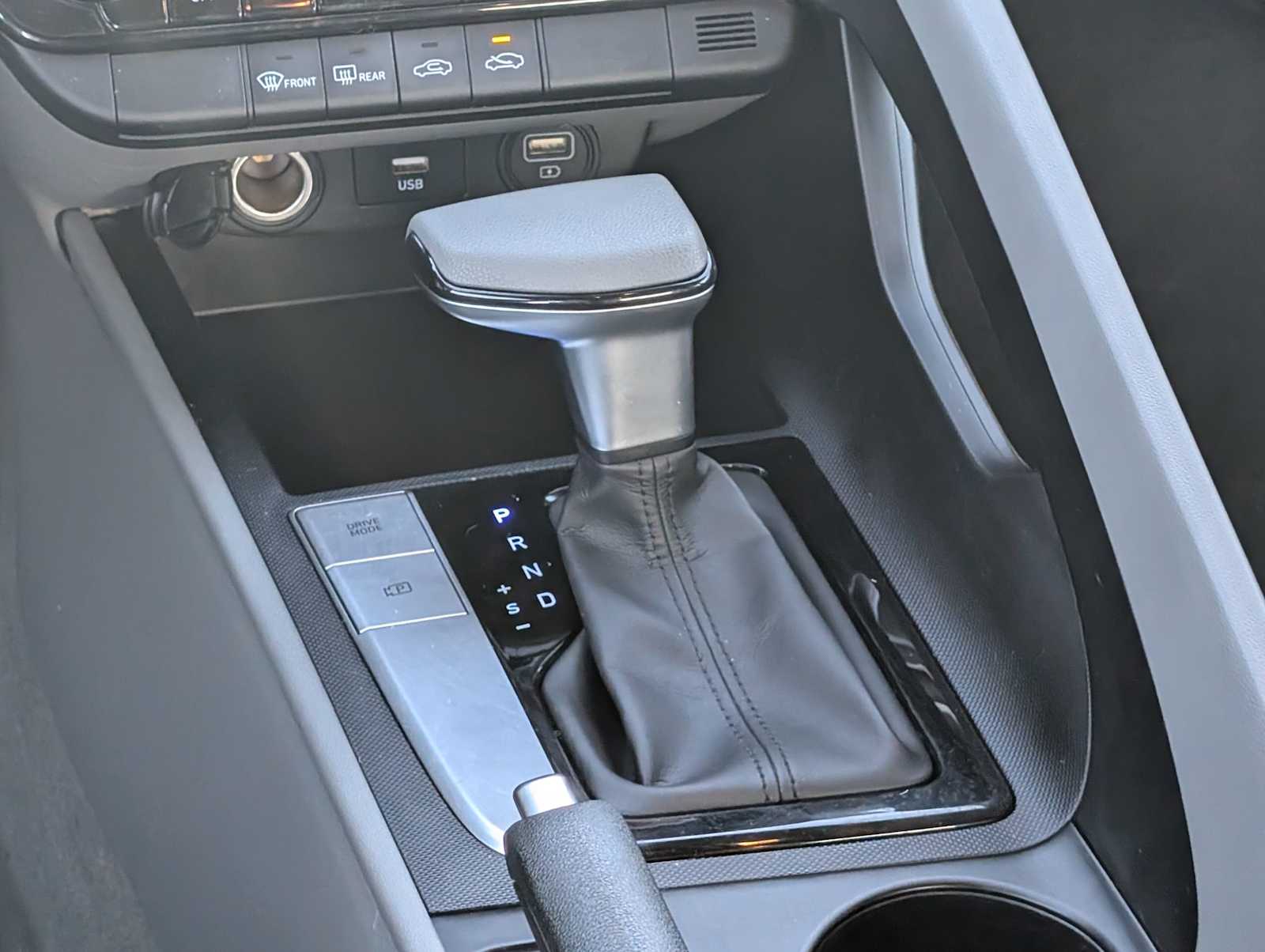 2022 Hyundai Elantra SEL - Photo 25