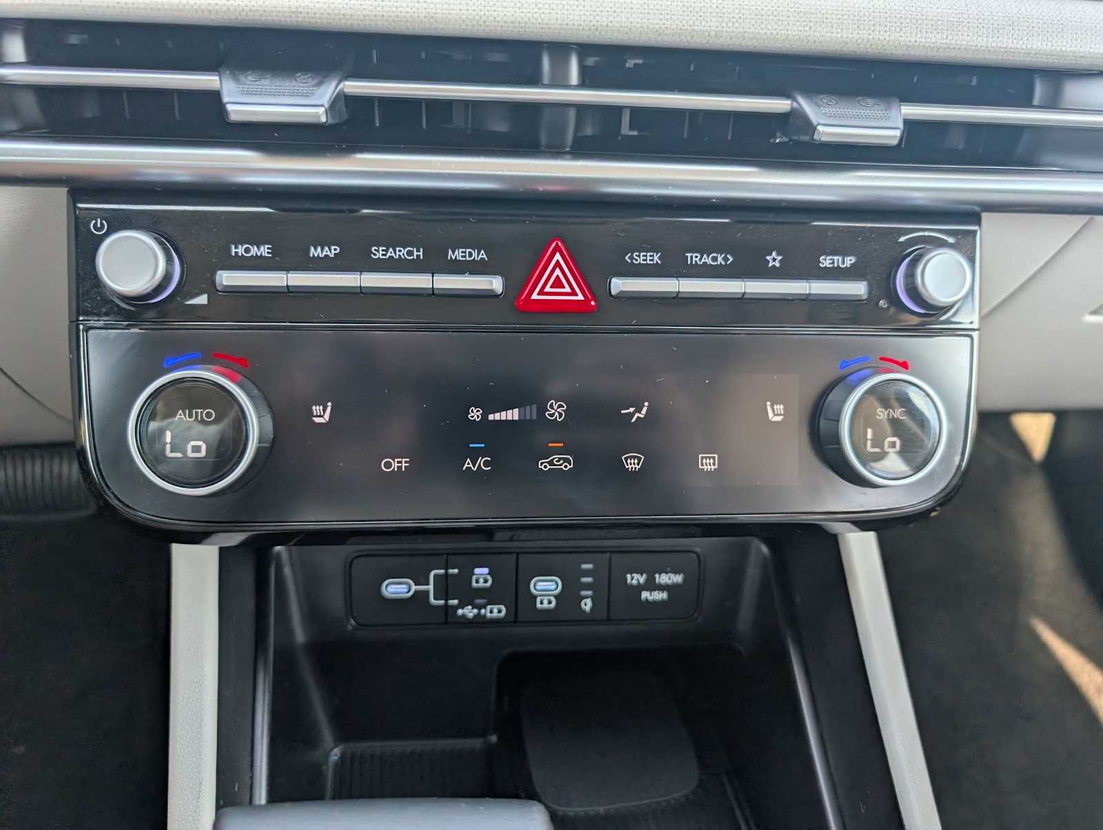 2025 Hyundai Tucson SEL Convenience - Photo 25