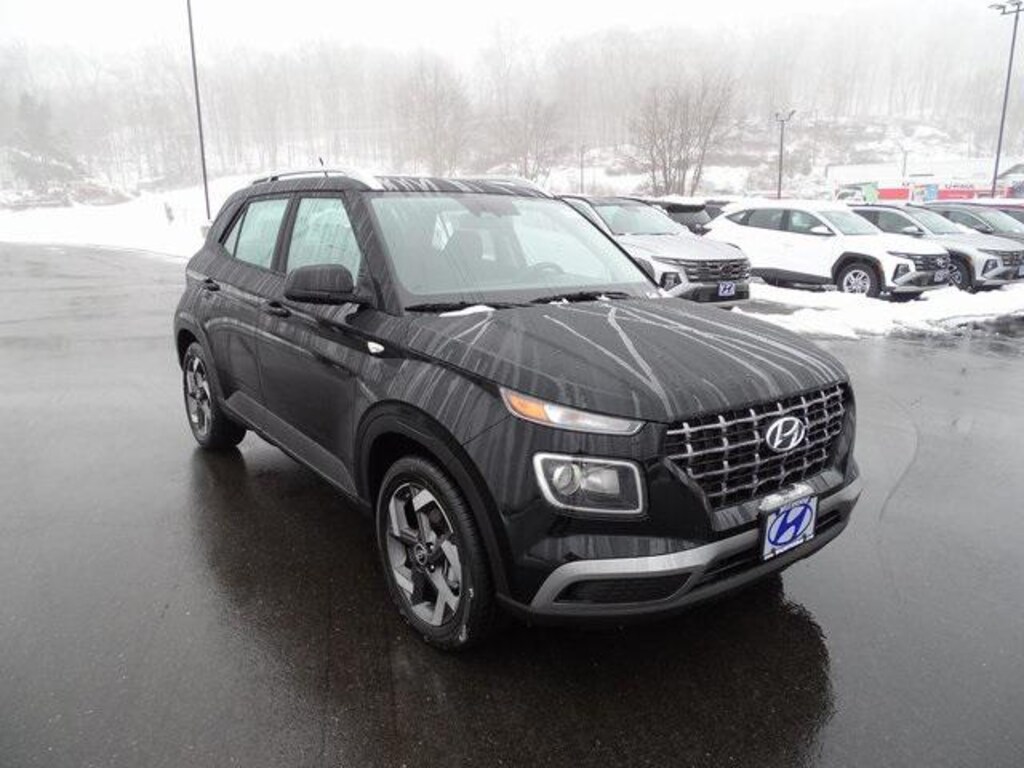 New 2026 Hyundai Venue SEL SUV