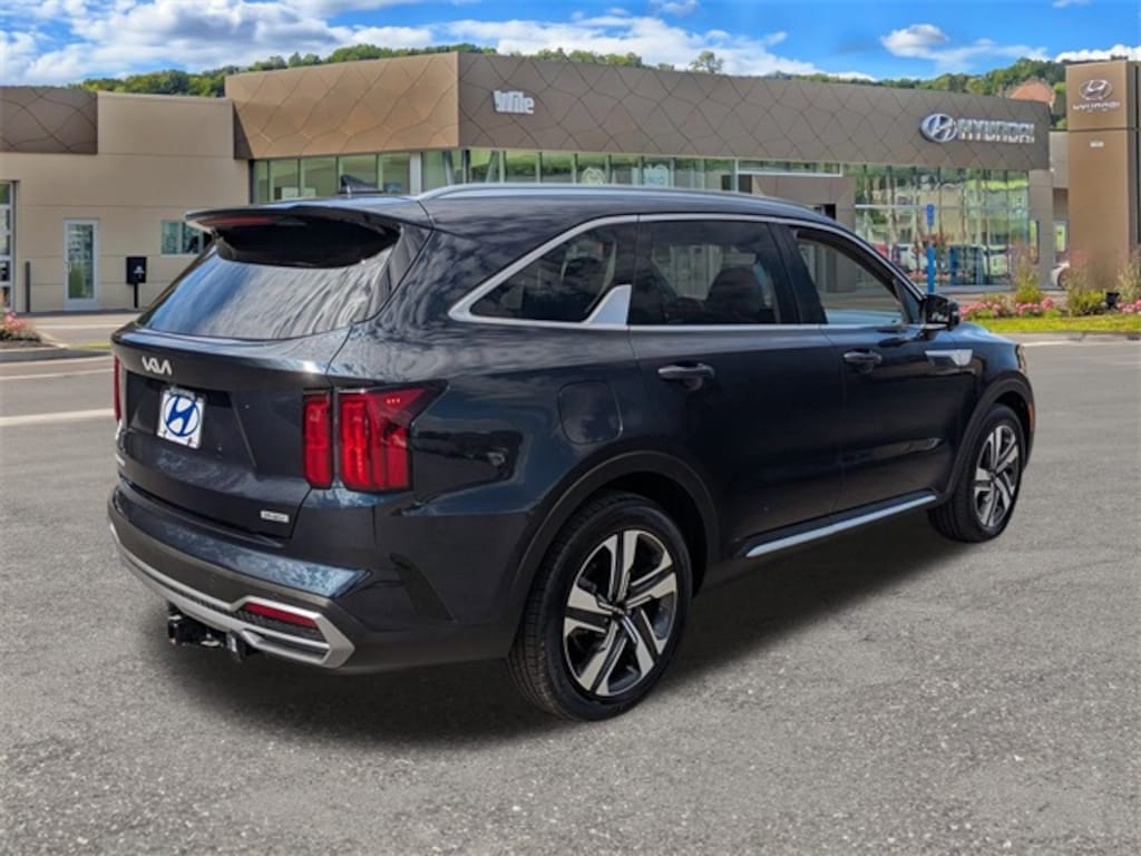 Used 2023 Kia Sorento Plug-In Hybrid SX Prestige SUV