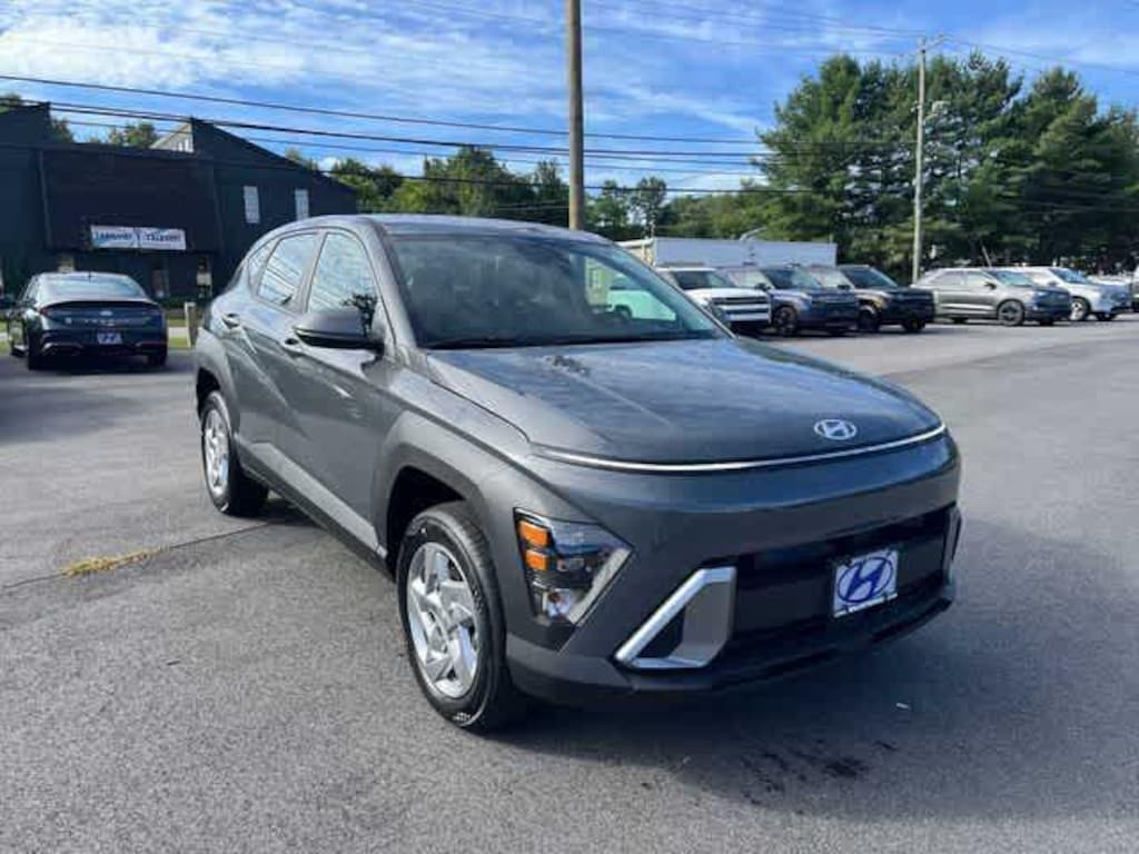 New 2027 Hyundai Kona SE SUV