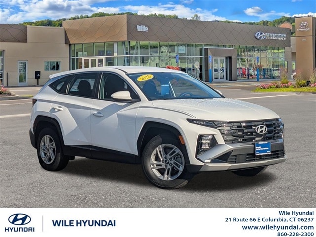 2025 Hyundai Tucson SE's photo