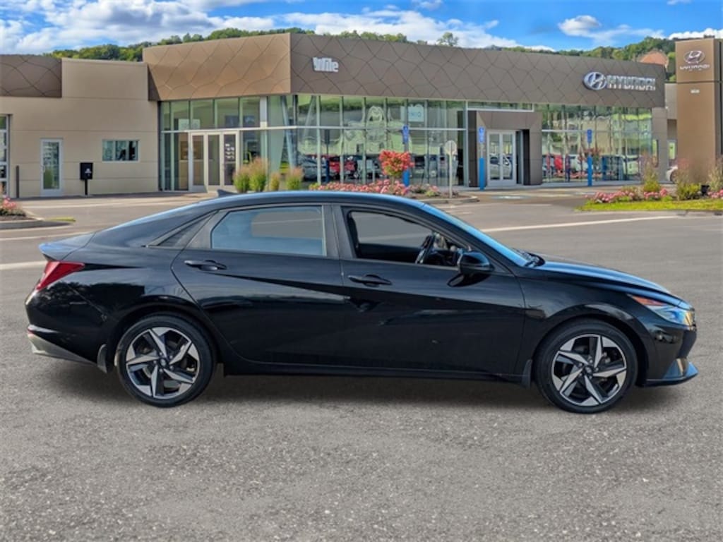 Certified 2023 Hyundai Elantra SEL Sedan