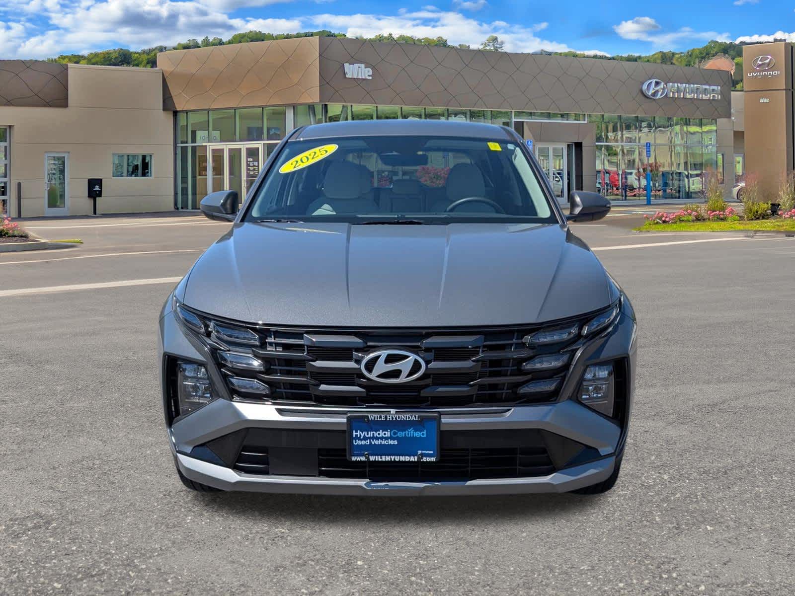 2025 Hyundai Tucson SE - Photo 8