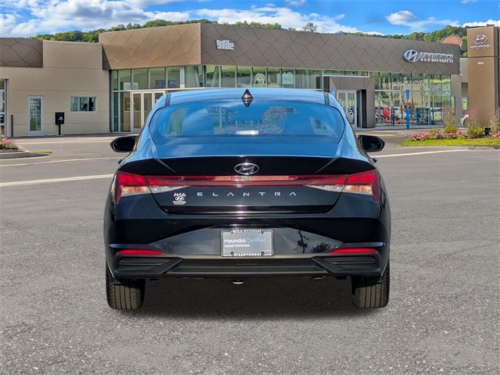 Certified 2023 Hyundai Elantra SEL Sedan