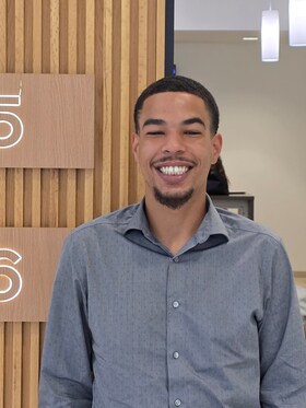 Staff member Antonio Hellmers  from ID_5e1210d55793