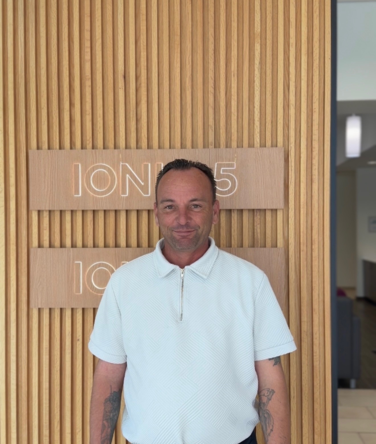 Staff member Jeff Moran  from ID_5e1210d55793