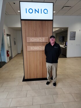 Staff member Jesse Nye from ID_5e1210d55793