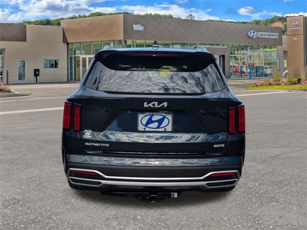 Used 2023 Kia Sorento Plug-In Hybrid SX Prestige SUV